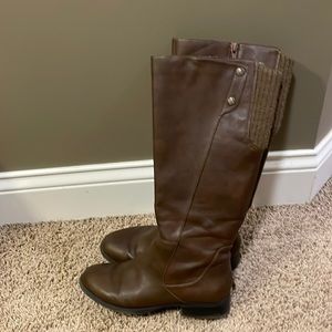 Calf height brown boots